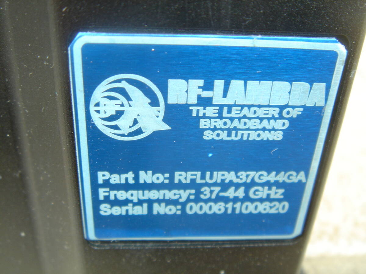 RF-LAMDA RFLUPA37G44GA Millimeter Wave Amplifier 37GHz-44GHz G=50dB OUT=6W [x1243001682]
