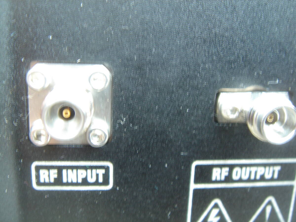 RF-LAMDA RFLUPA37G44GA Millimeter Wave Amplifier 37GHz-44GHz G=50dB OUT=6W [x1243001682]