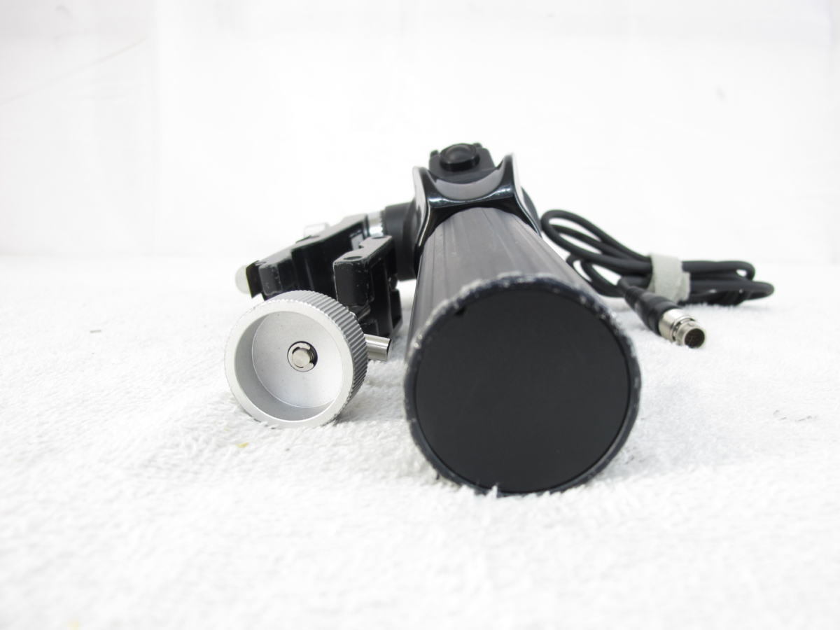 Canon ZSD-300D Zoom Demand [d1243042381]
