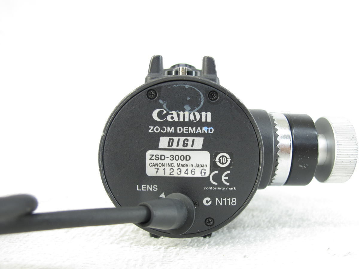Canon ZSD-300D Zoom Demand [d1243042381]