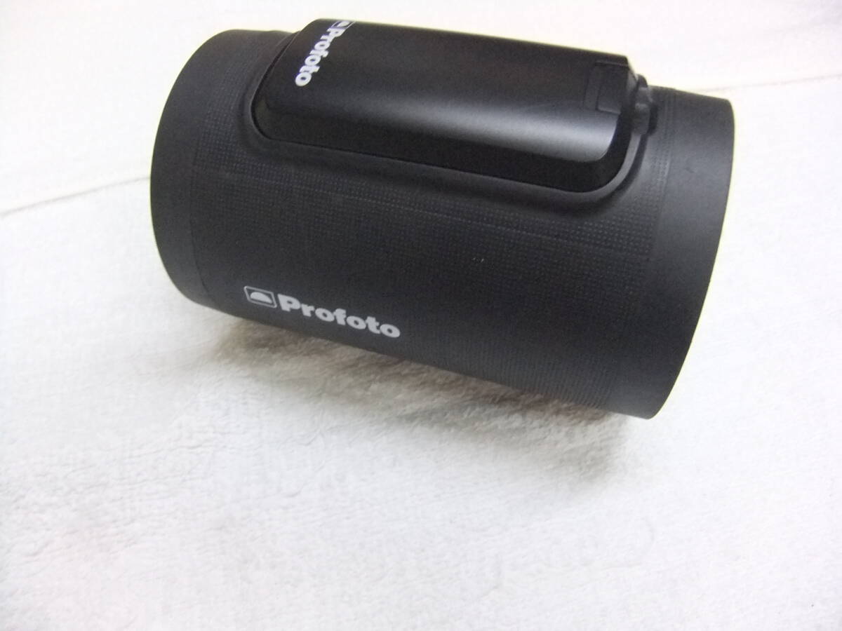 Profoto A2 Battery-Powered Monolight Strobe [l1243122623]