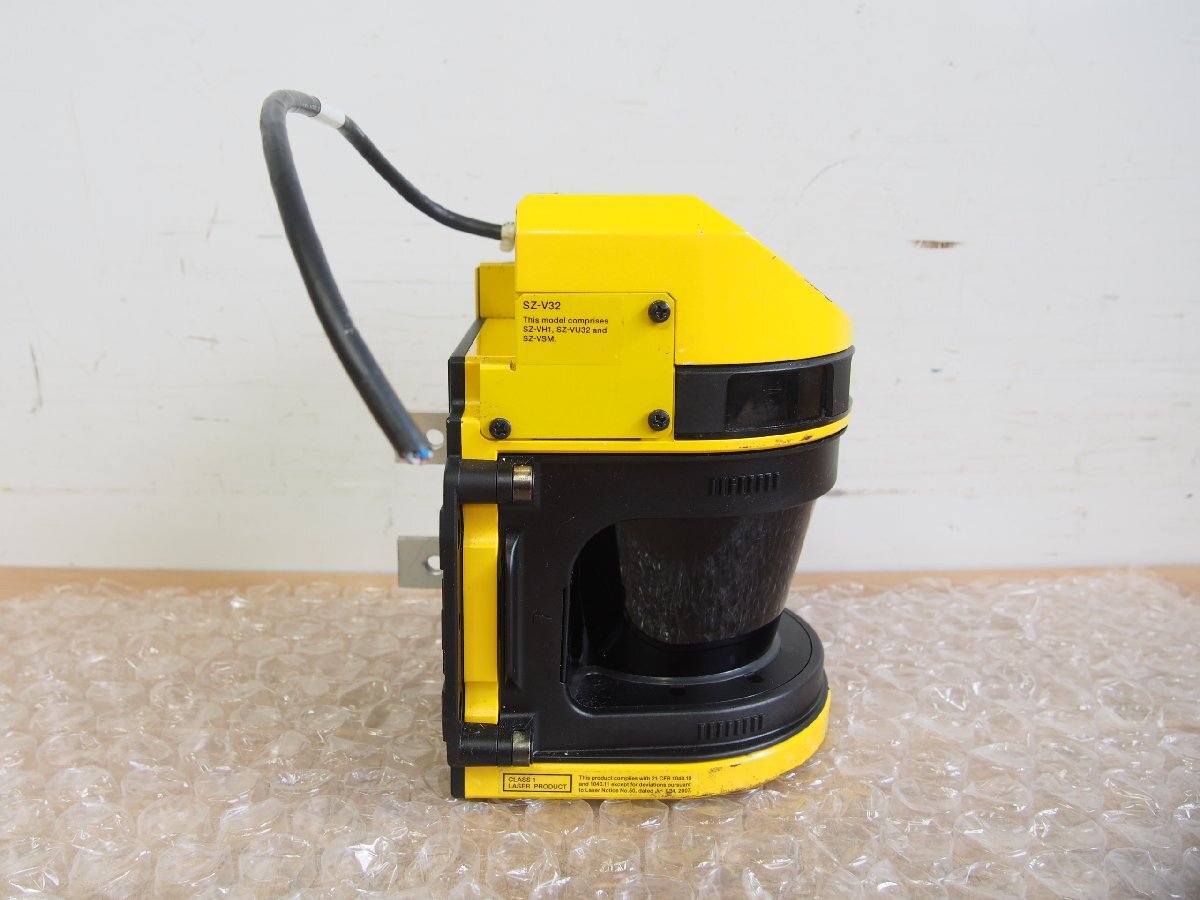 Keyence SZ-V32 Safety Laser Scanner SZ-V series (as-is) [n1243248802]