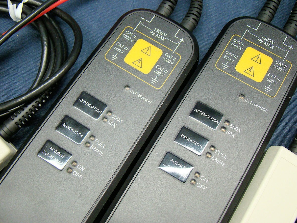 Tektronix P5205A High Voltage Differential Probe 100MHz 1300V 2 pcs [v1243306614]