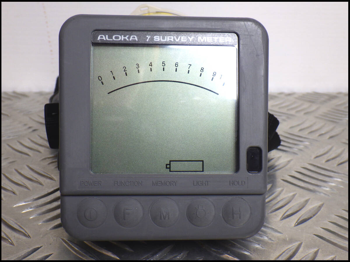 Aloka ICS-323C Ionization Chamber Survey Meter [s1243654607]