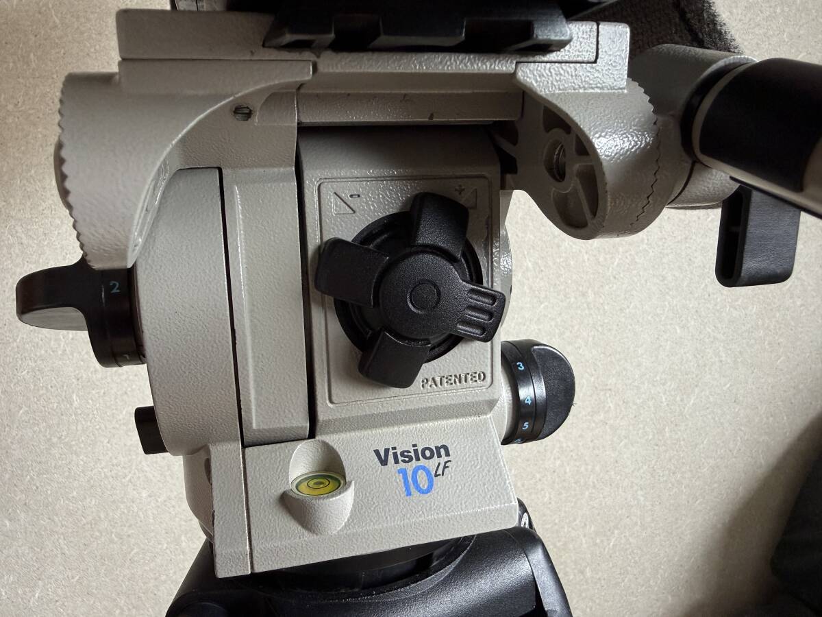 Vinten Vision 10 LF Tripod with Accessories [m1243755615]