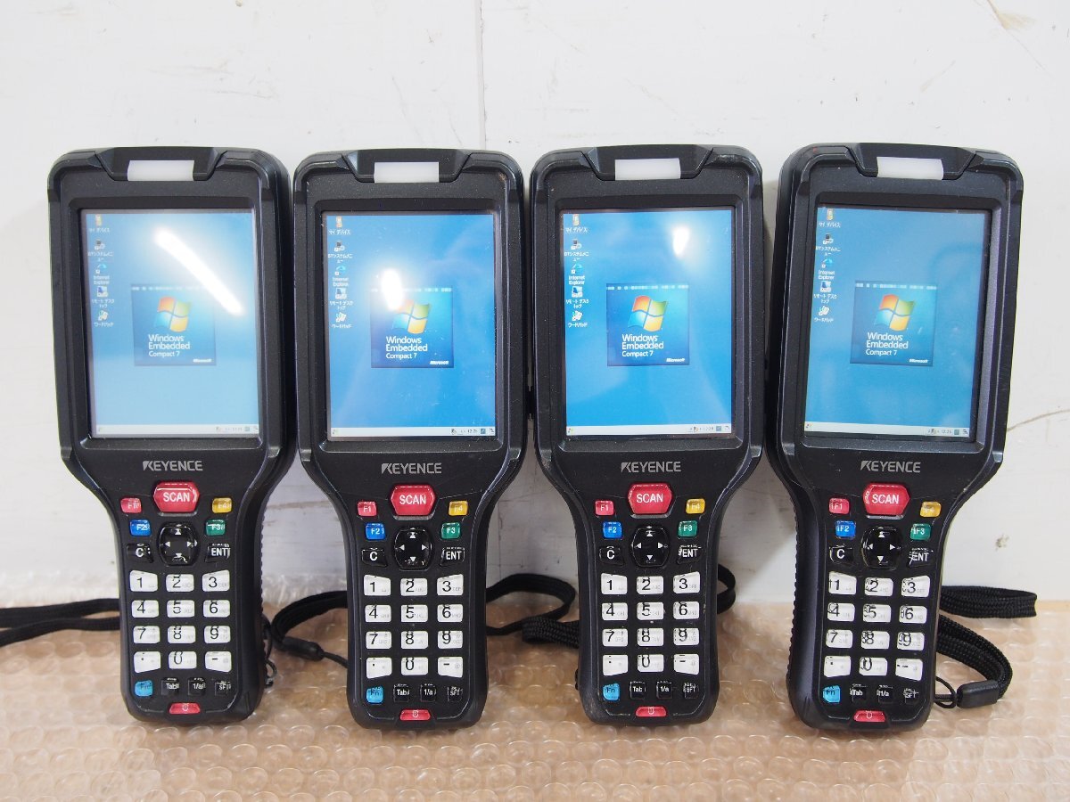 Keyence BT-W350 Handheld Terminal 4 Units with 4 Batteries and 2 Charging Stands BT-WUC8U (for parts or not working) [j1244115541]