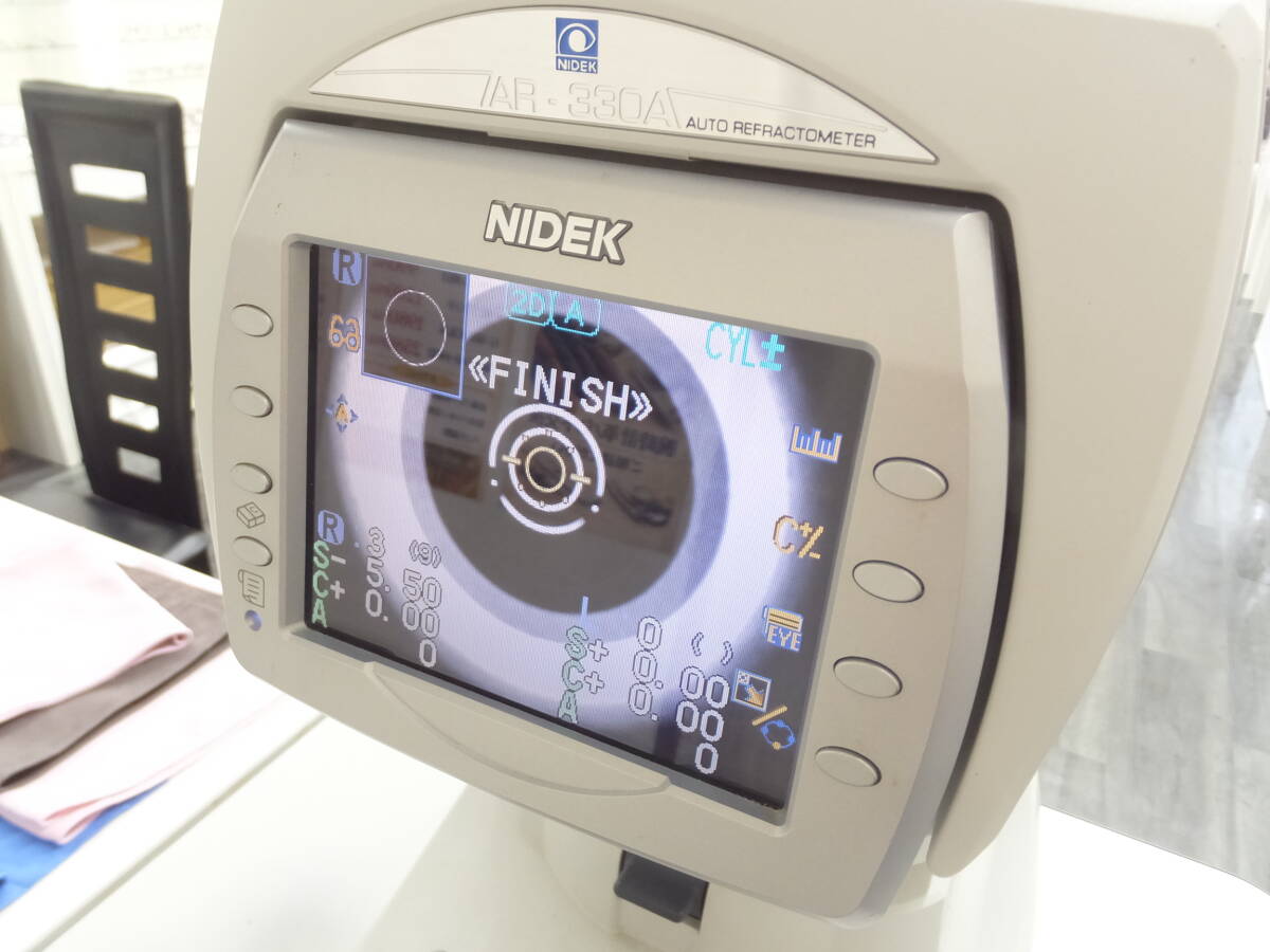 Nidek AR-330A Autorefractor with Manual [x1244178756]