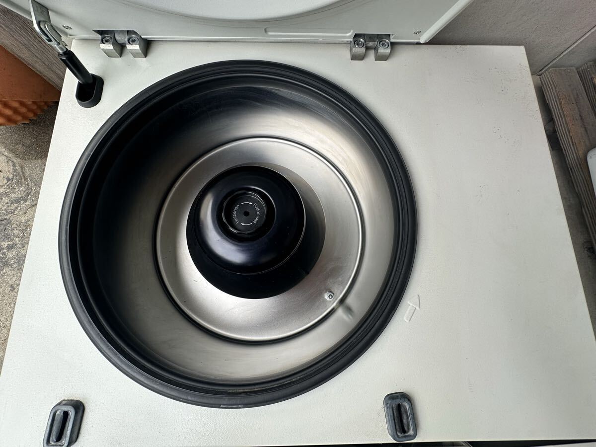 Eppendorf Centrifuge 5810 R [r1244212064]