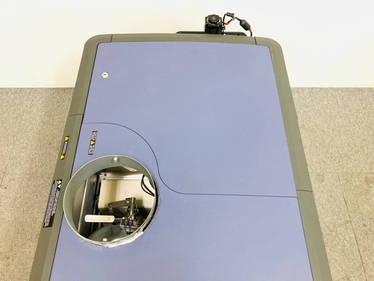Christie CP2220 Digital Cinema Projector (as-is) [l1244295725]