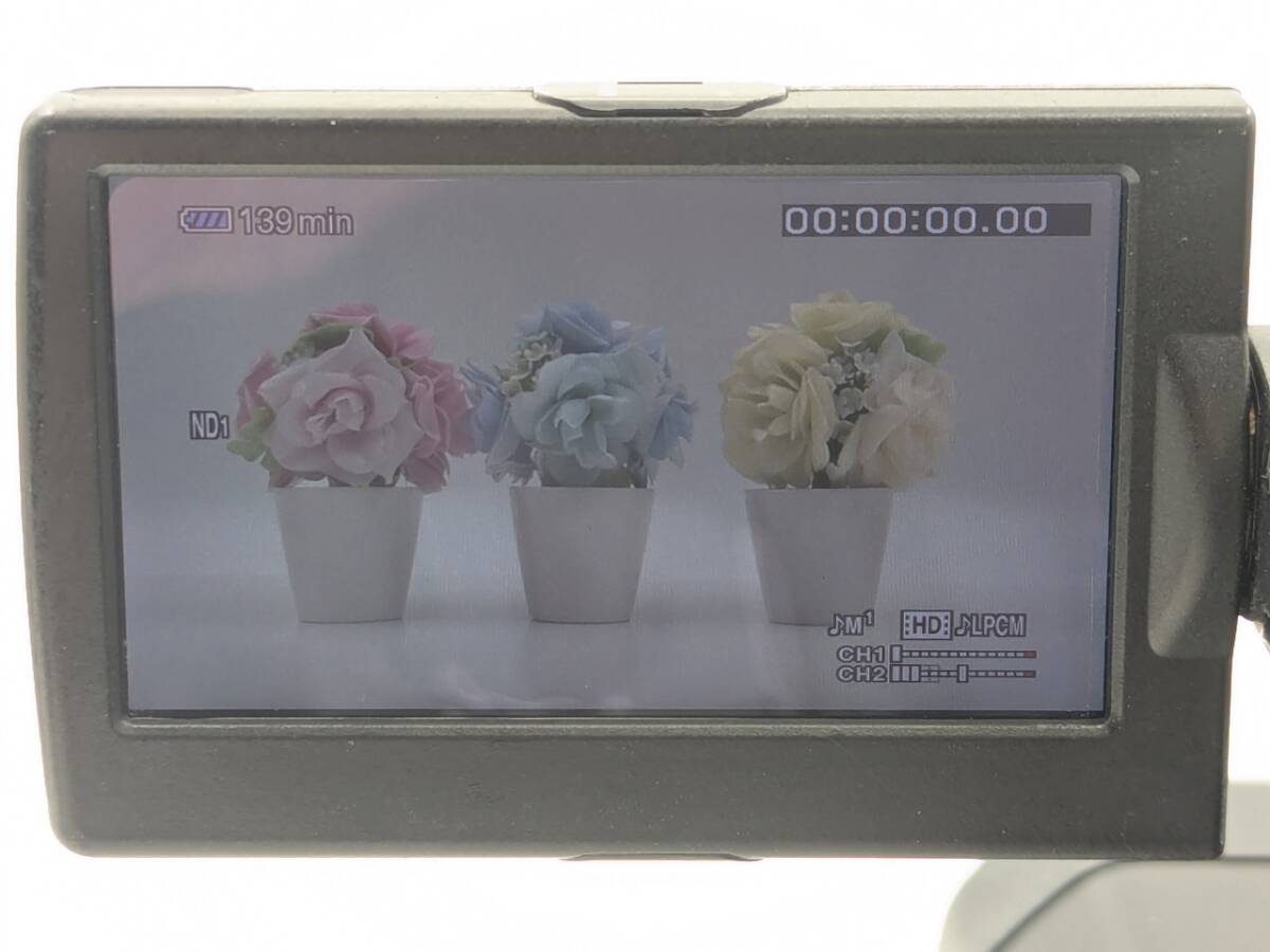 Sony HXR-NX5J NXCAM Camcorder [u1244306529]