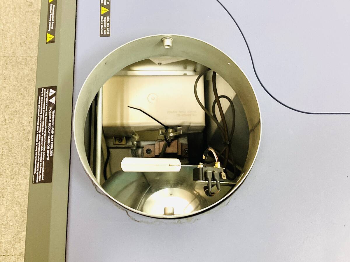 Christie CP2220 Digital Cinema Projector (as-is) [g1244385642]