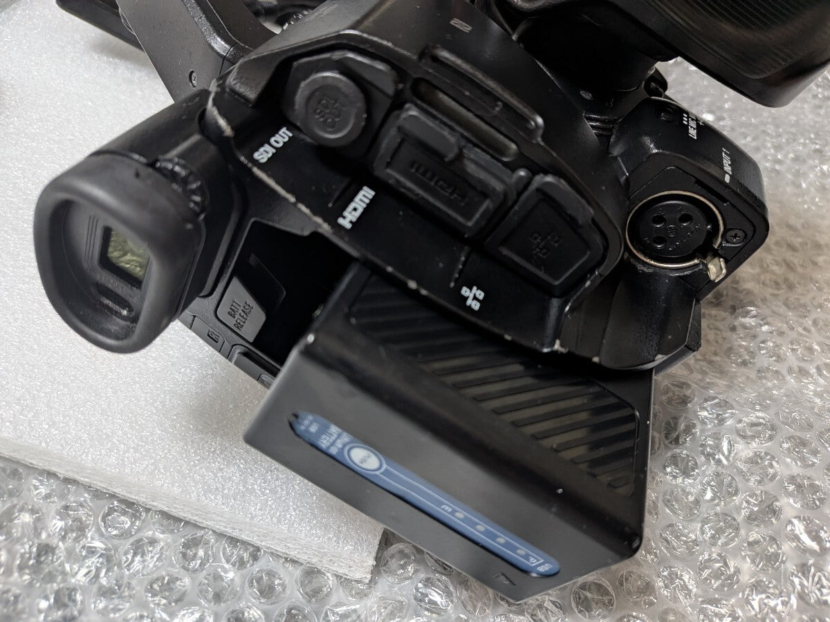 Sony PXW-FS5 Professional Camera [x1244637561]