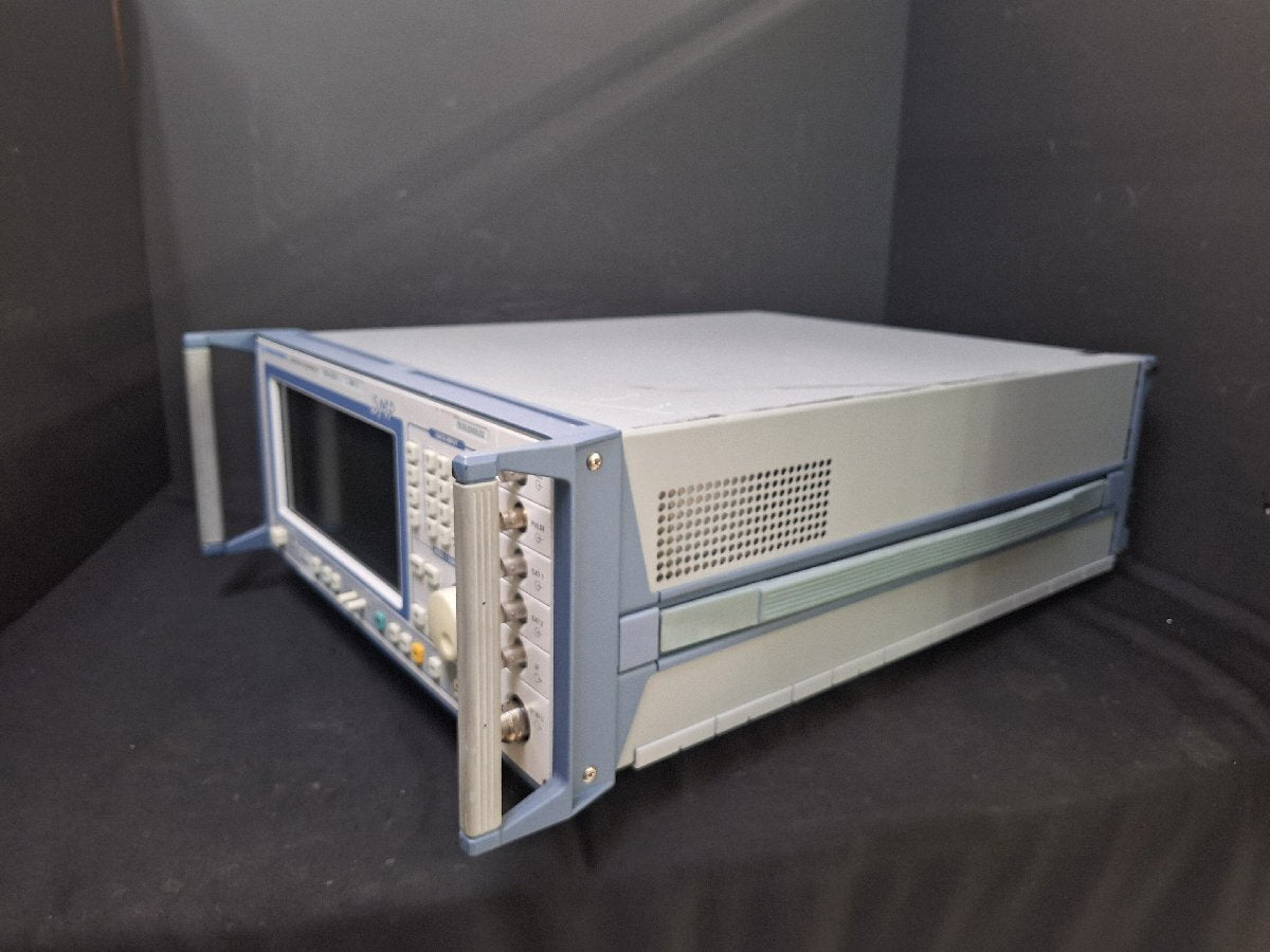 R&S SMP02 Microwave Signal Generator 10MHz-20GHz Opt. B11 B15 [m1244943173]