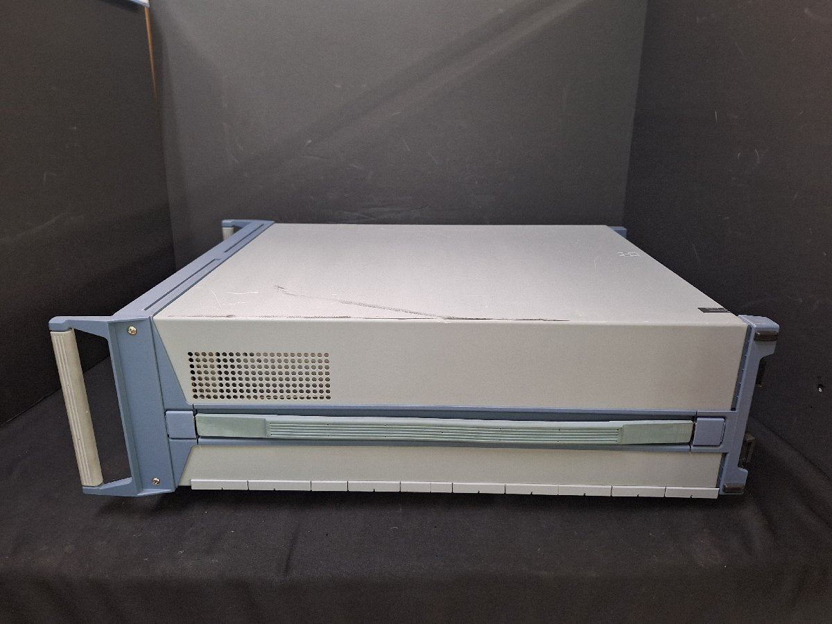 R&S SMP02 Microwave Signal Generator 10MHz-20GHz Opt. B11 B15 [m1244943173]