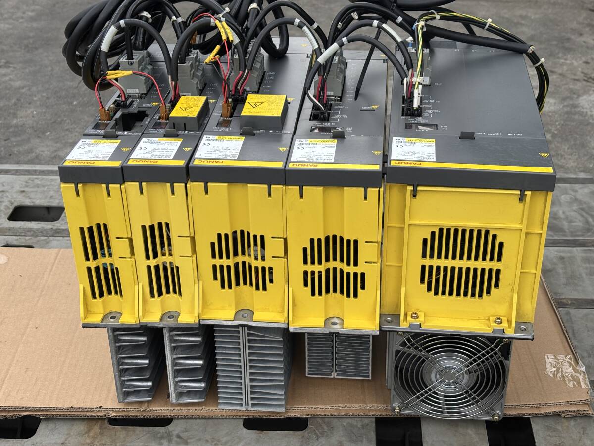 FANUC A06B-6087-H115 Power Supply 5 pcs Set with A06B-6102-H211 A06B-6096-H208 A06B-6096-H105 A06B-6096-H103 (as-is) [d1245077150]