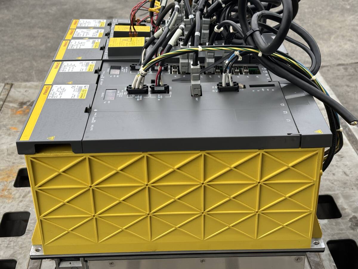 FANUC A06B-6087-H115 Power Supply 5 pcs Set with A06B-6102-H211 A06B-6096-H208 A06B-6096-H105 A06B-6096-H103 (as-is) [d1245077150]