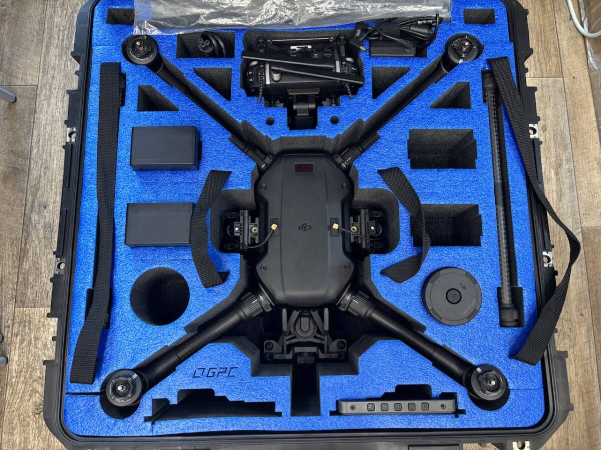 DJI Matrice 210 RTK Drone with Zenmuse Z30 Camera [p1245155961]