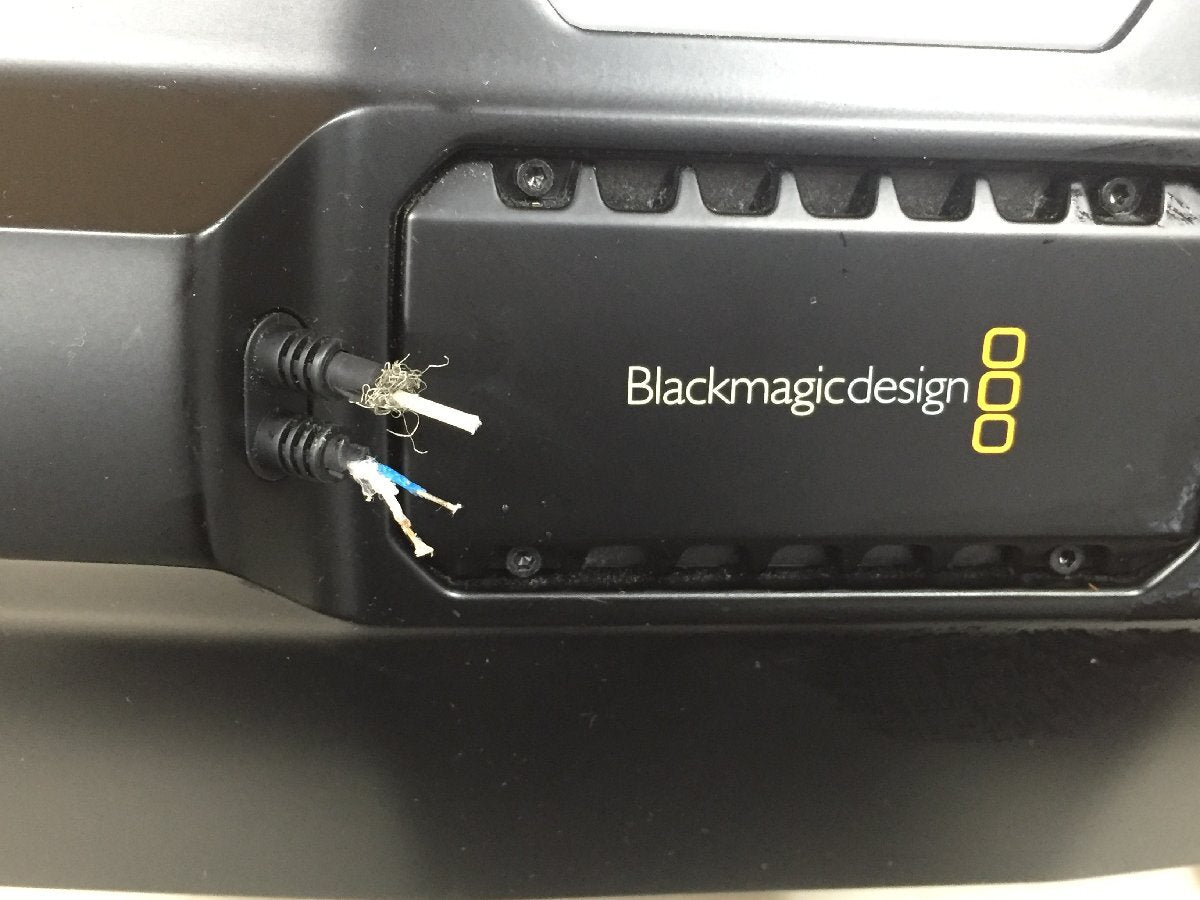 Blackmagic Design Monitor Viewfinder with Hood (as-is) [d1245196223]