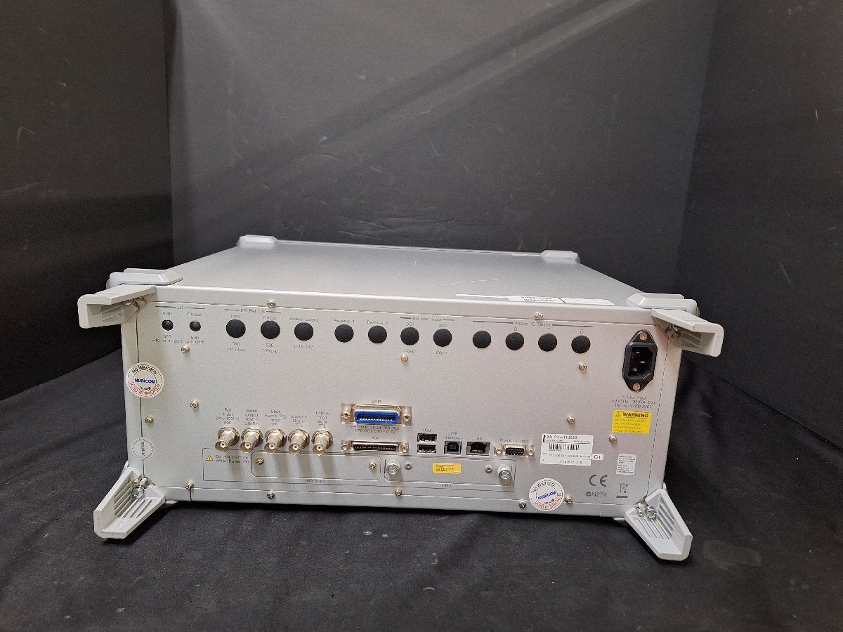Anritsu MG3710E Vector Signal Generator 100kHz-6GHz with Options [g1245419417]