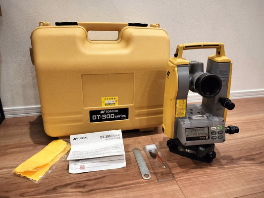 Topcon Digital Theodolite Surveying Equipment [c1245656591]