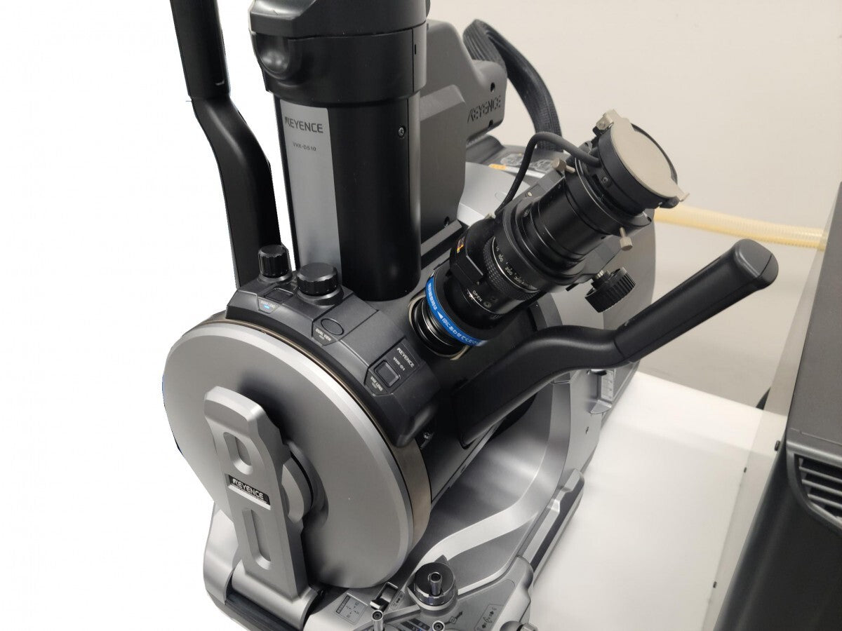 Keyence VHX-D510 Multi-Angle Lens Desktop Electron Microscope SEM with VHX-D500 and GLD-051 (as-is) [1245735806]