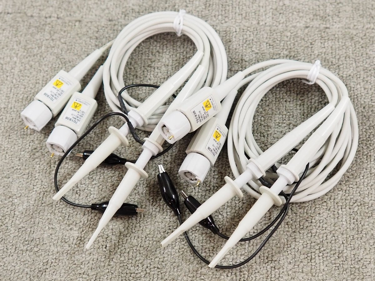 Yokogawa DLM2024 Mixed Signal Oscilloscope 2.5GS/s 200MHz 4 pcs [k1245760089]