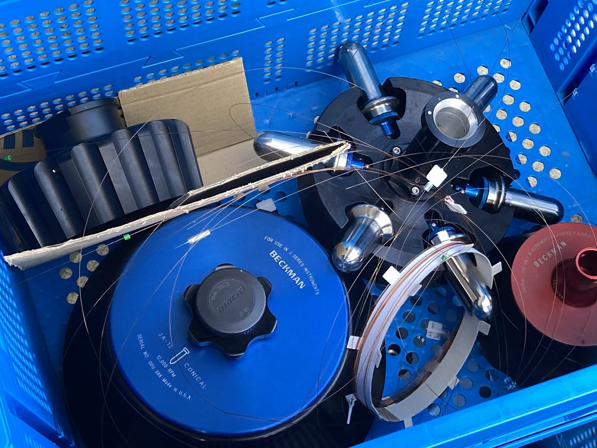 Beckman J-25 HP High-Speed Refrigerated Centrifuge with Accessories (as-is) [t1245863848]