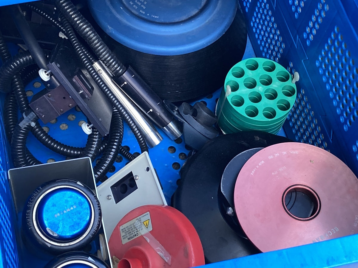 Beckman J-25 HP High-Speed Refrigerated Centrifuge with Accessories (as-is) [t1245863848]