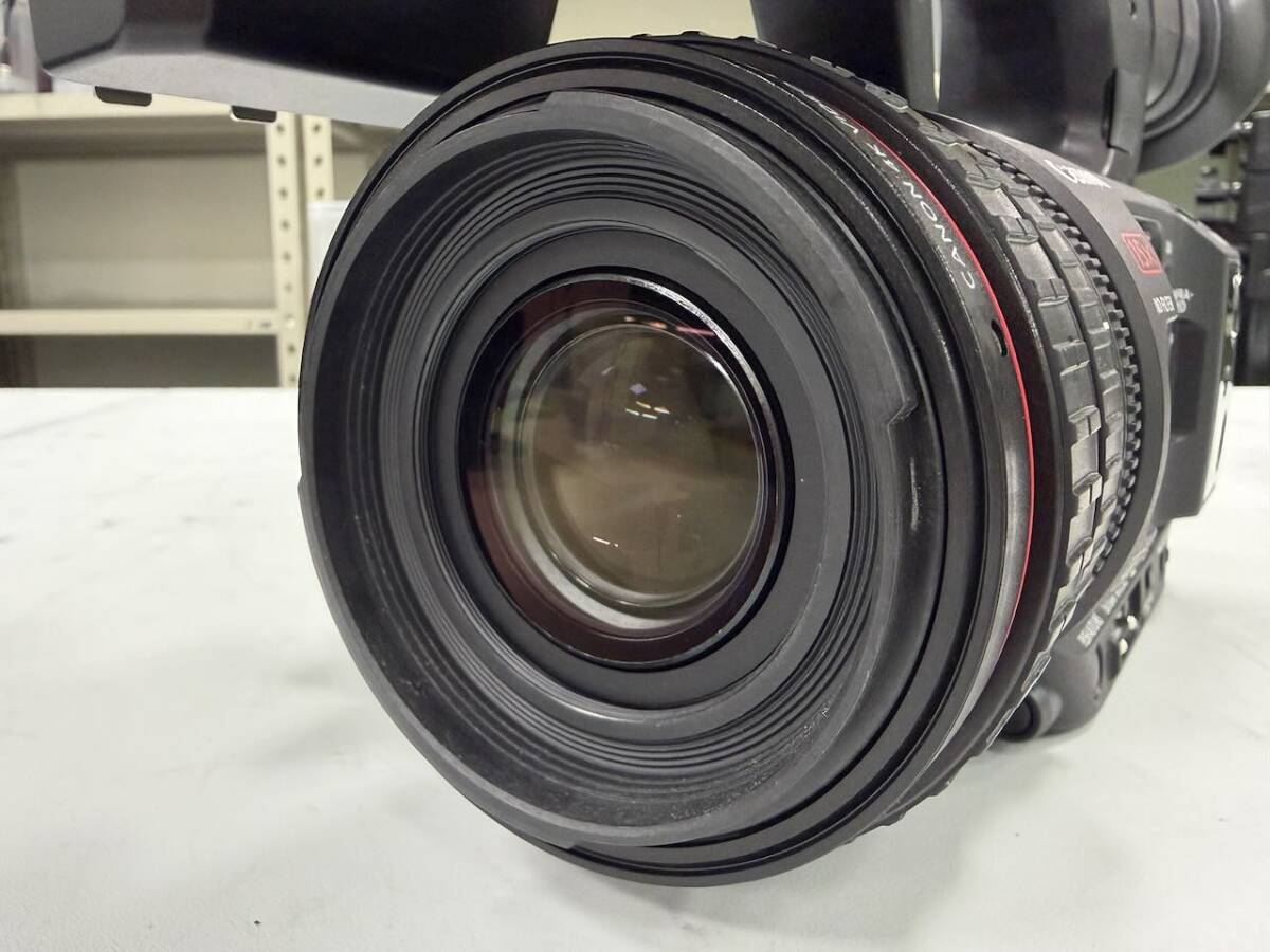 Canon XF605 Professional 4K Video Camera 735H with Box and Manual [r1245997255]