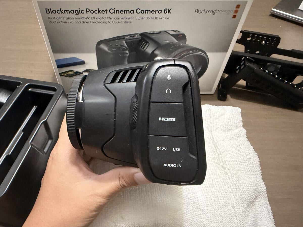Blackmagic Pocket Cinema Camera 6K with SmallRig Cage [o1246151640]