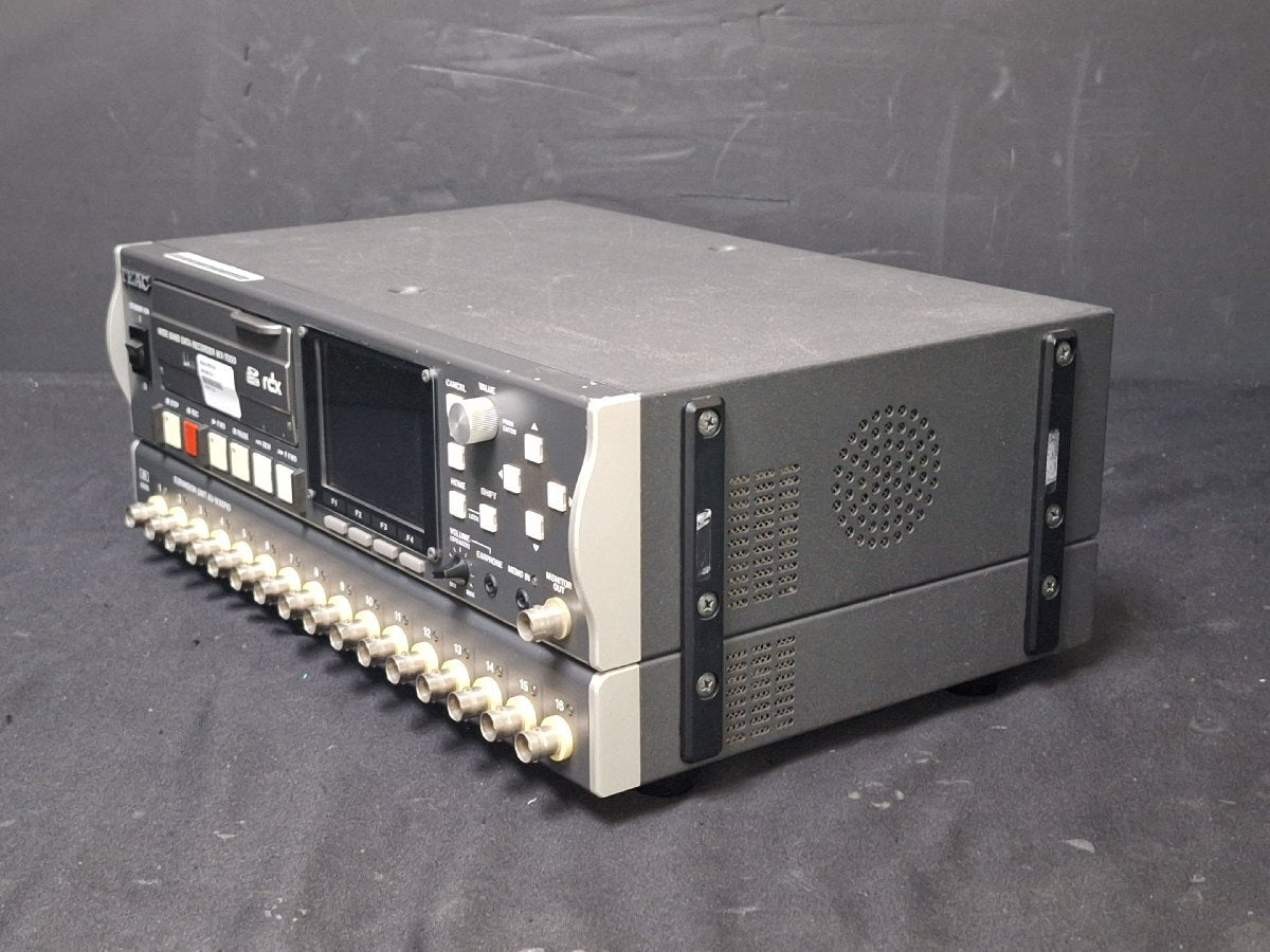 TEAC WX-7000 Wide Band Data Recorder 16CH (as-is) [n1246622481]
