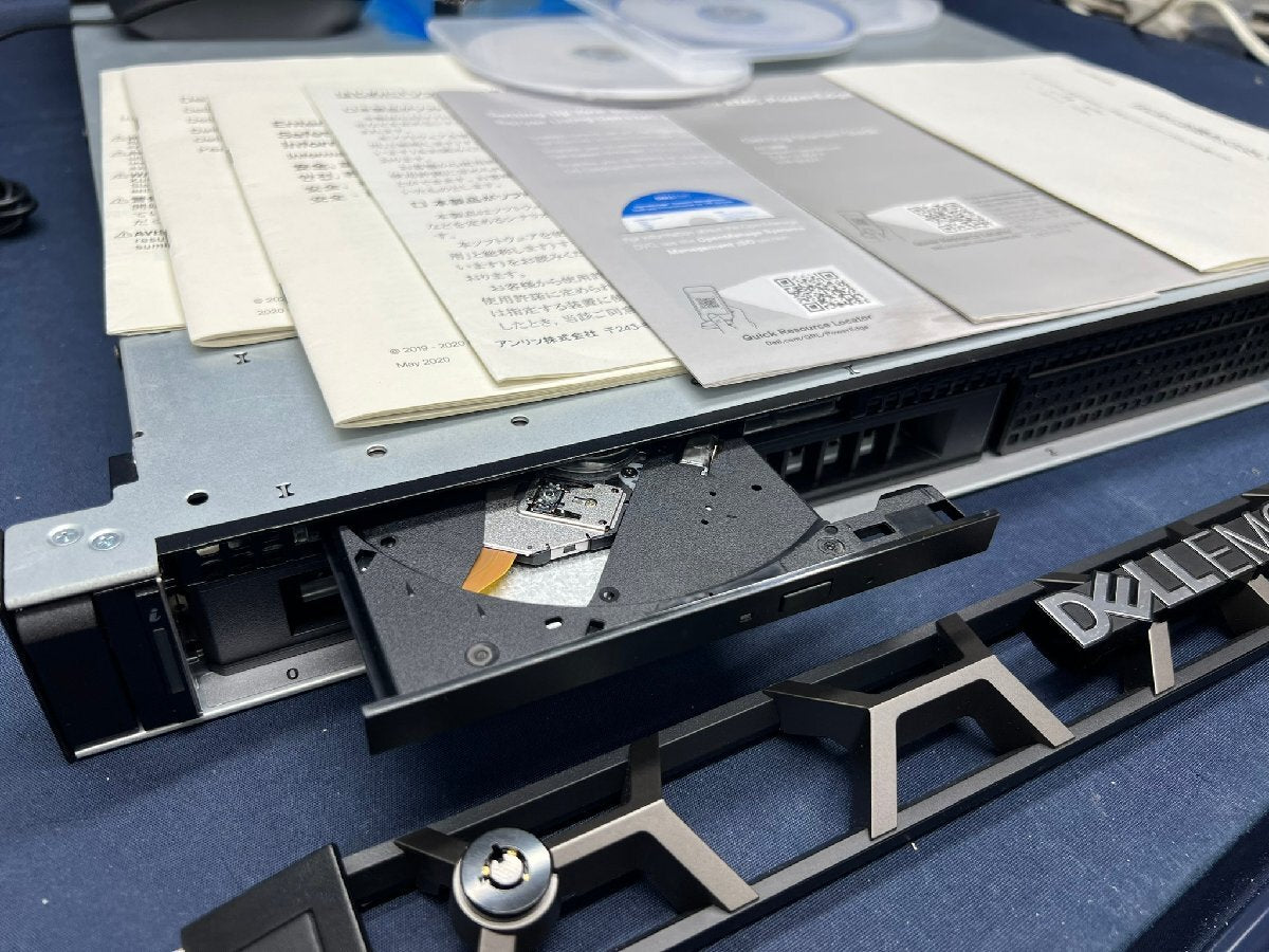 Dell EMC PowerEdge R240 Xeon 3.30GHz 16GB 1TB with Mount [l1246715342]