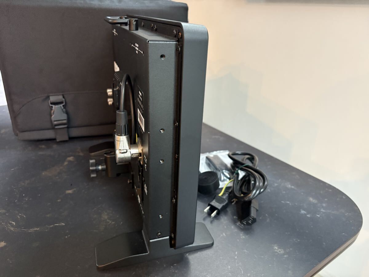 Osee Mega 15S 4K Production Monitor 15.4 inch 3G-SDI HDMI 4K Input [n1246723810]
