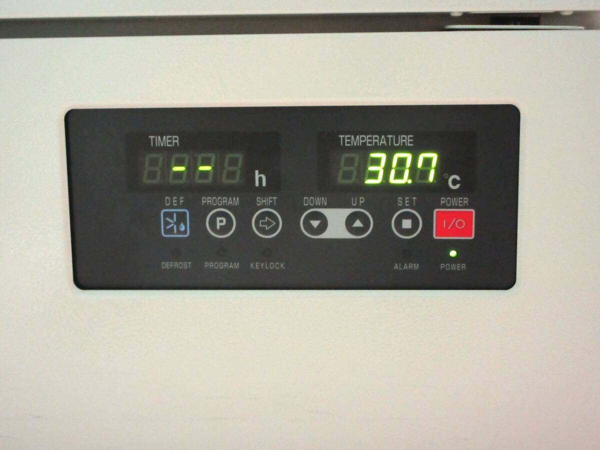 Fukushima Galilei FMU-054I Low Temperature Incubator 50L 5℃-35℃ 100V [e1246745824]