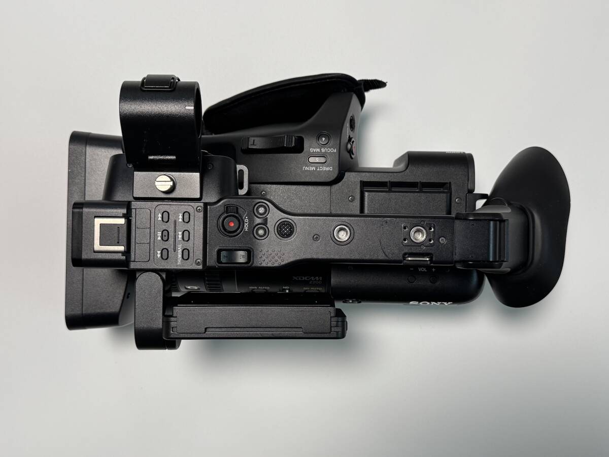 Sony PWX-Z200 Professional Camera with Accessories Set [f1246845268]