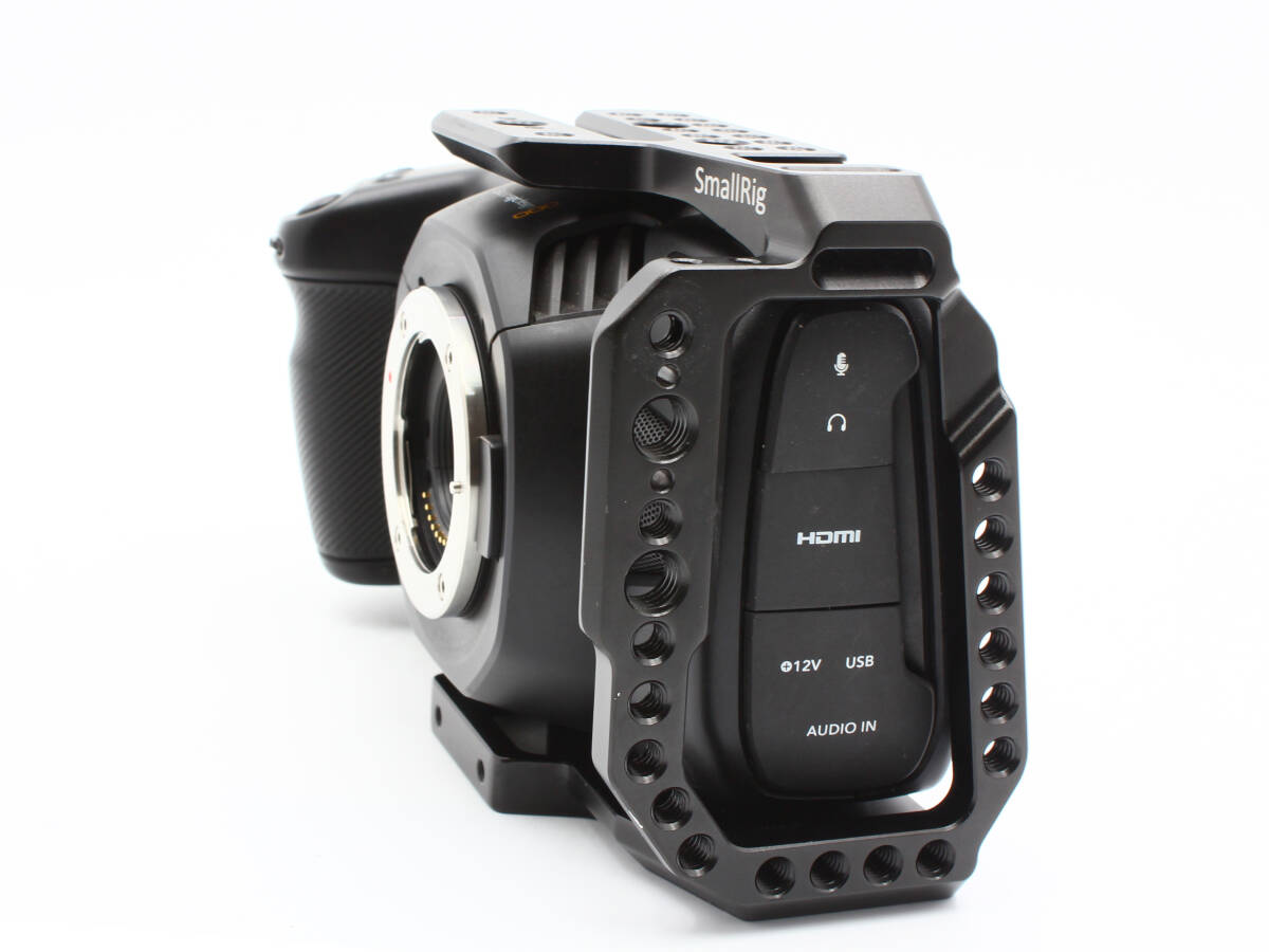 Blackmagic BMPCC4K Pocket Cinema Camera with Smallrig Cage [c1247453529]