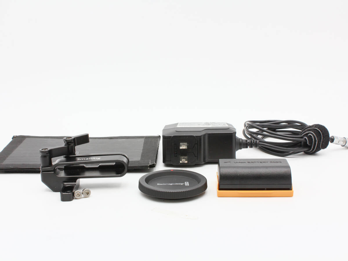 Blackmagic BMPCC4K Pocket Cinema Camera with Smallrig Cage [c1247453529]
