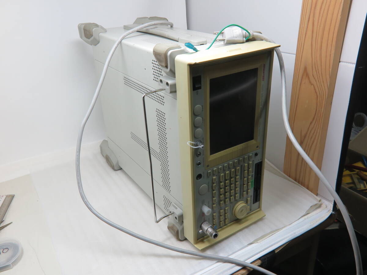 ADVANTEST R3273 Spectrum Analyzer 100Hz-26.5GHz [h1247695377]
