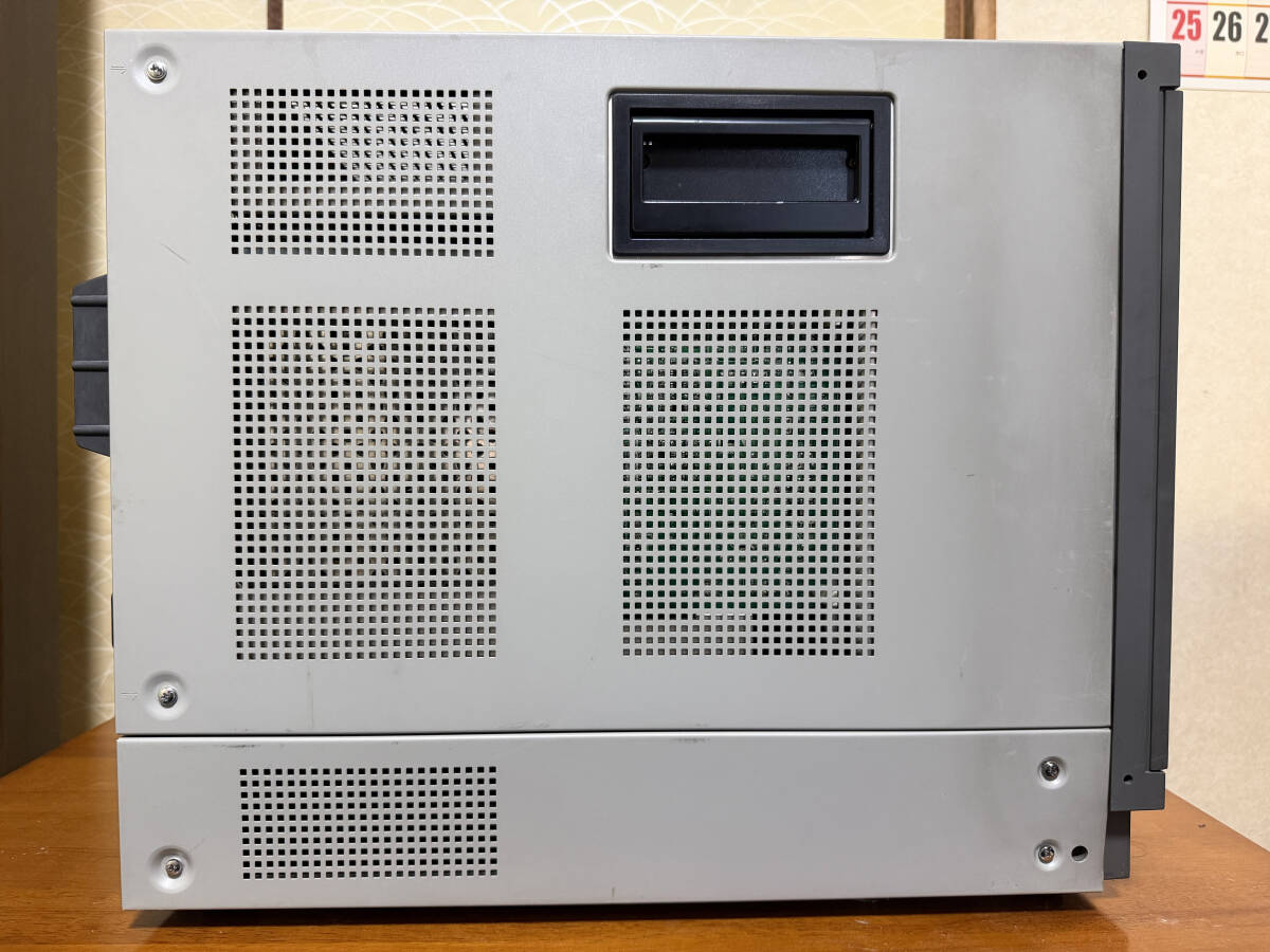 SONY BVM-20F1J Color Video Monitor with BKM-27T BKM-10R [l1247705285]
