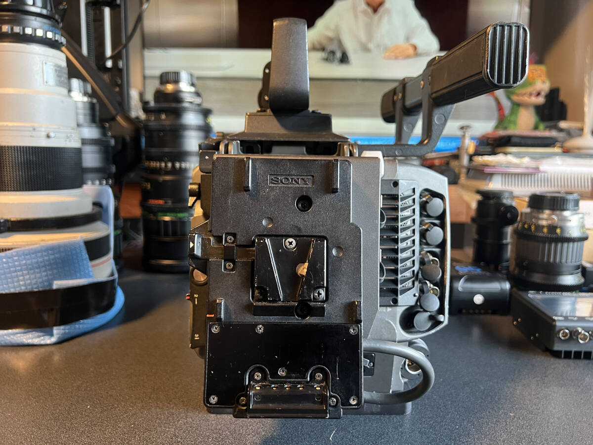 SONY F23 Cinema Camera 4:4:4 RGB B4 Mount [j1247832832]
