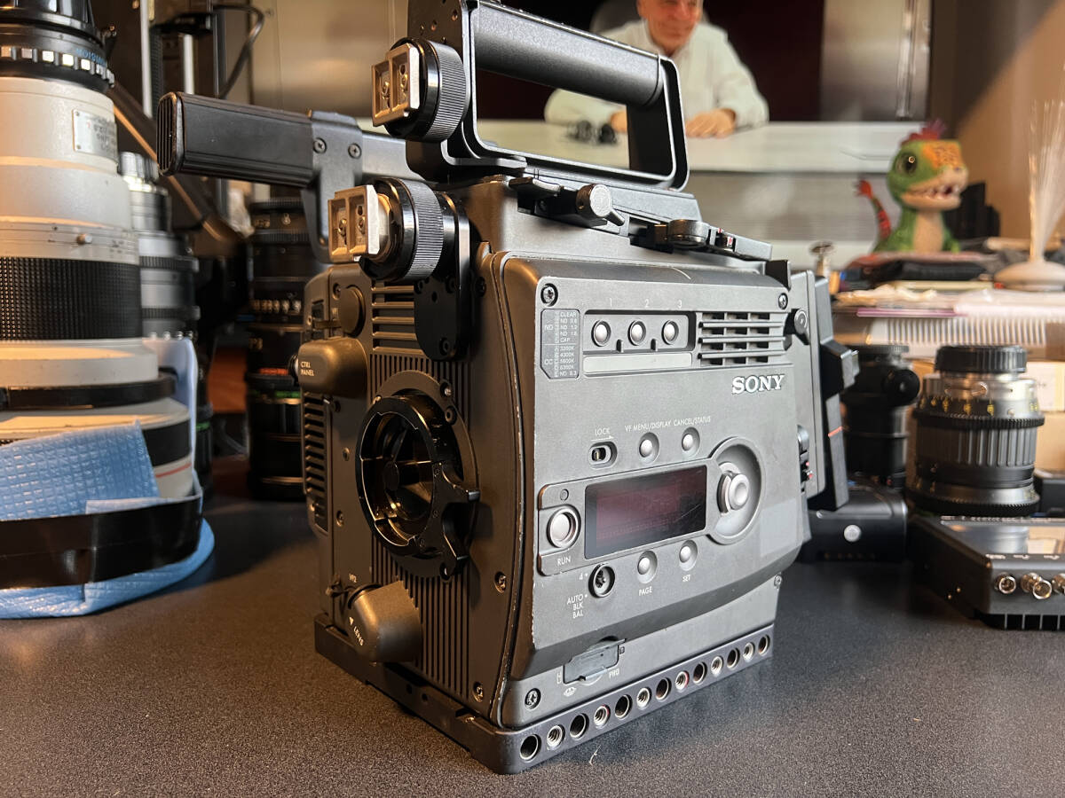 SONY F23 Cinema Camera 4:4:4 RGB B4 Mount [j1247832832]