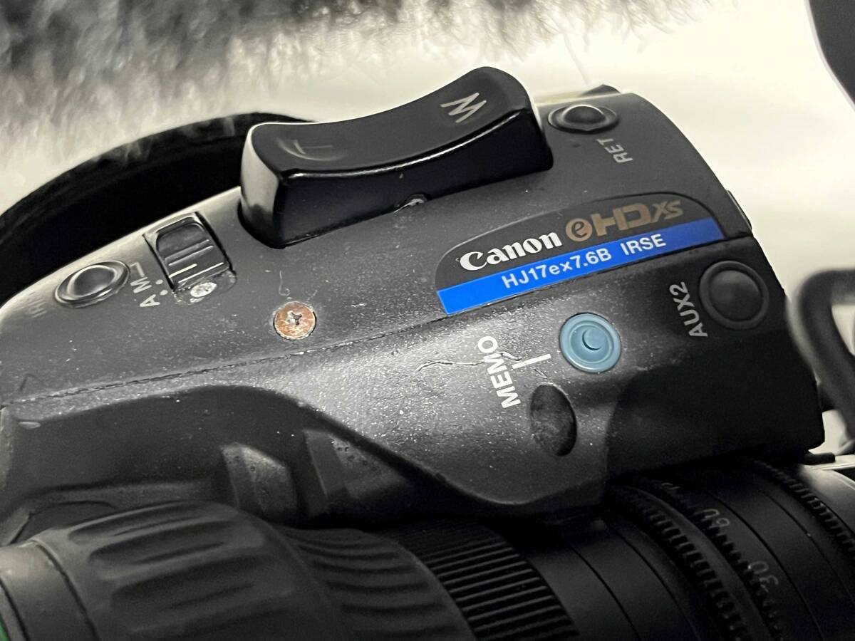 SONY PXW-X500 Camcorder with CANON HJ17ex7.6B IRSE Lens and SONY URX-S03D Receiver [m1247925377]