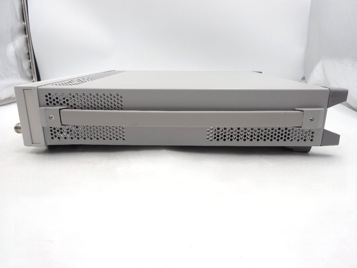 Agilent N5181A Analog Signal Generator [s1248261358]