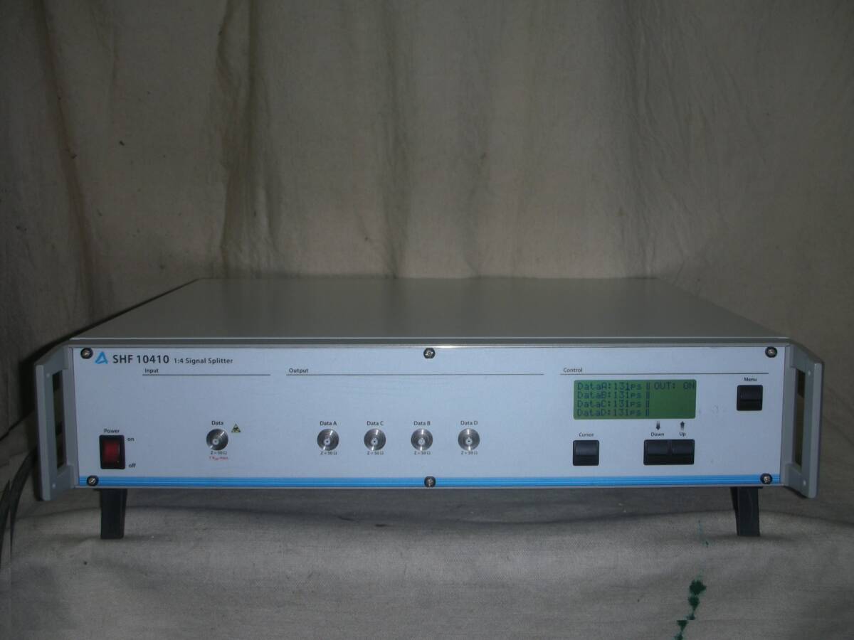 SHF Communication Technologies SHF 10410 Signal Splitter 40Gb/s [g1248612756]