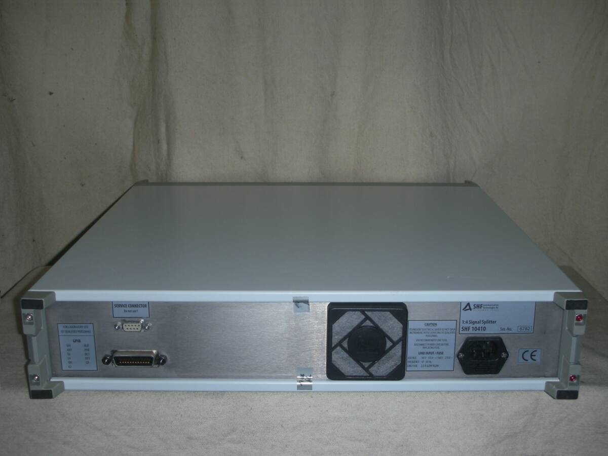 SHF Communication Technologies SHF 10410 Signal Splitter 40Gb/s [g1248612756]