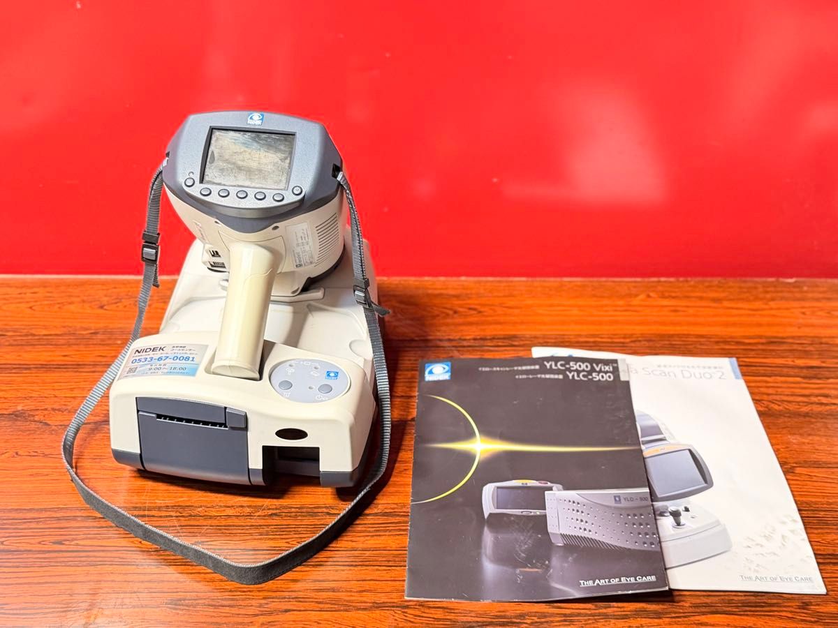 Nidek HandyRef Handheld Refractometer [z707273026]