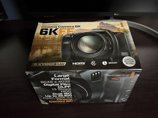 Blackmagic Cinema Camera 6K FF Professional Camera [m1248951214]