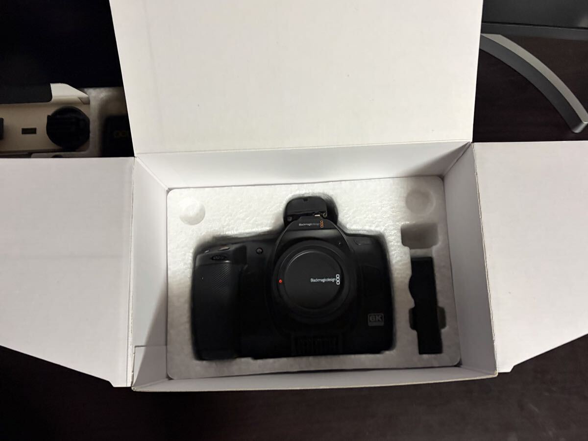 Blackmagic Cinema Camera 6K FF Professional Camera [m1248951214]