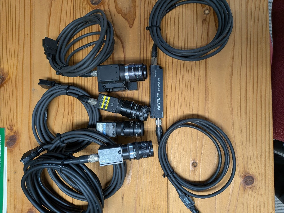 Keyence CA-MP81 VT3-V8 KV-1000 CV-2000 CV-3000 CV-X100R CA-DC21E CA-DBW5 CA-DBW13 CV-S035MH CV-S035MU CV-020 CV-035M CA-S2040 teli CCD Camera Lot (as-is) [u1249078403]
