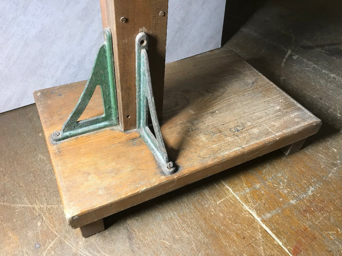 BA4008 Height Measuring Device Antique [m1249083113]